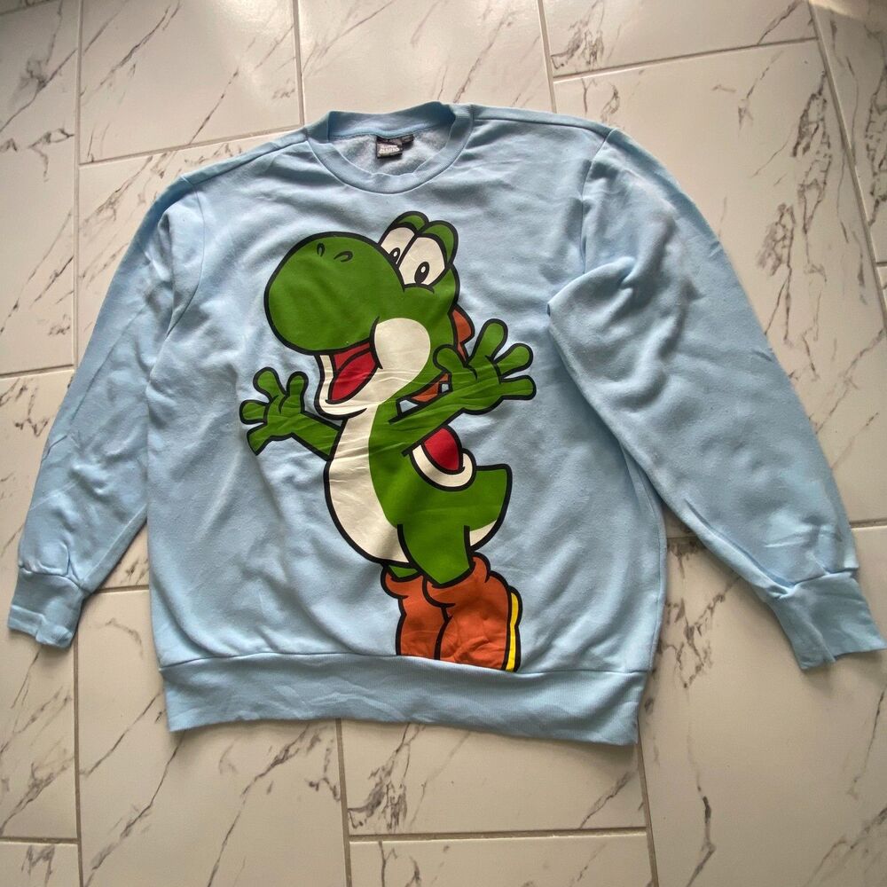 Nintendo Super Mario Mens Large Light Blue Yoshi Jumbo Graphic Crewneck Sweatshi